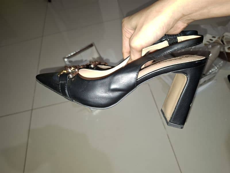 New shoes - branded (Almas, Celeste  Stylo) 14