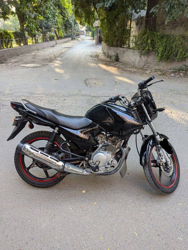 YBR 125 ESD 0