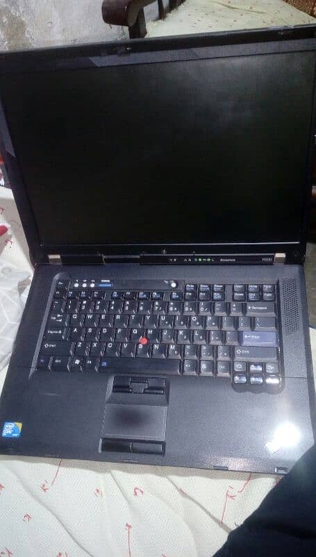 lenova thinkpad 4/150gb hard 575 3