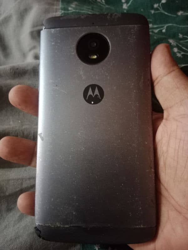 Motorola e4 plus 1