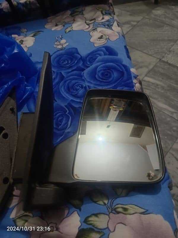 , Suzuki Every side Mirrors good condition 0