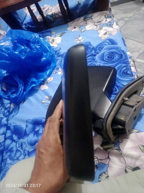 , Suzuki Every side Mirrors good condition 4