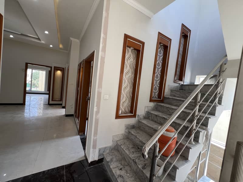 BEAUTIFUL HOUSE 8 MARLA WITH SNGPL CONNECTION OPPOSITE BAHRIA SCHOOL AVAILABLE FOR SALE IN PHASE ONE BAHRIA ORCHAD 14