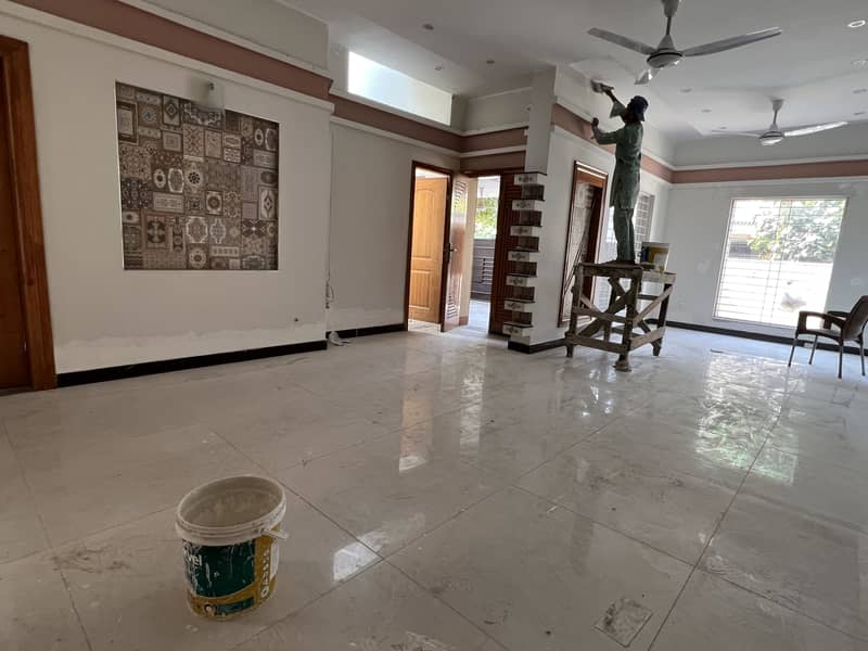 BEAUTIFUL HOUSE 8 MARLA WITH SNGPL CONNECTION OPPOSITE BAHRIA SCHOOL AVAILABLE FOR SALE IN PHASE ONE BAHRIA ORCHAD 43