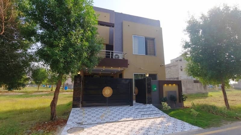 FURNISHED 5 MARLA HOUSE IN PRIME LOCATION OF BAHRIA ORCHARD AVAILABLE FOR SALE 18