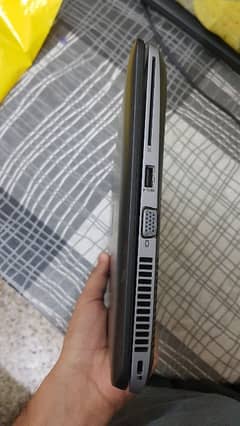 HP Elitebook 820 i5 vPro / 5th Gen