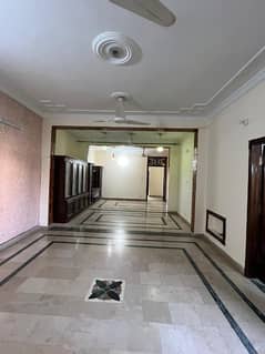 2 Bedroom Attach Washroom Upper Portion 10 Demand 80000 At Prime Location