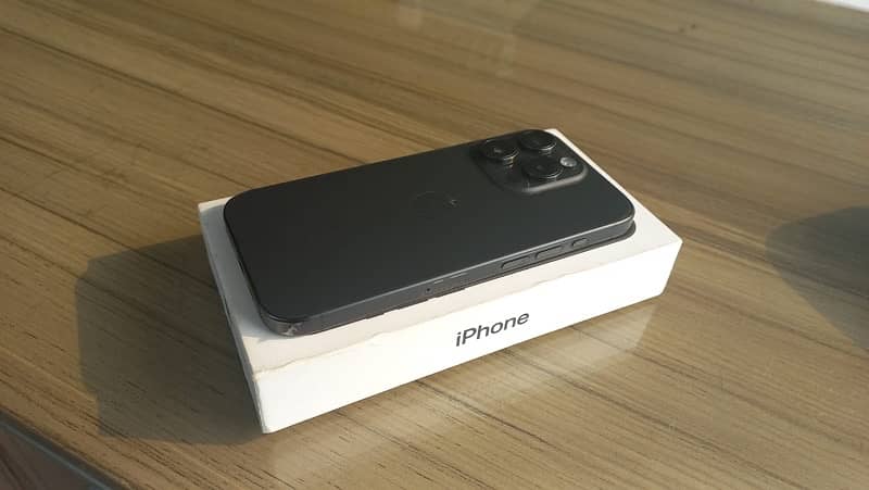 i phone 15 Pro 256GB 2