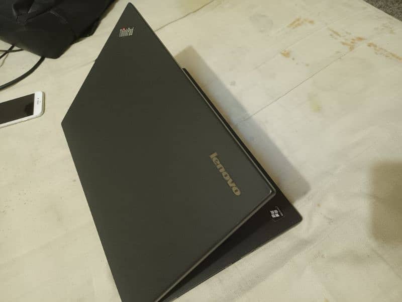 Lanovo Thinkpad i3 5th gen L450 1