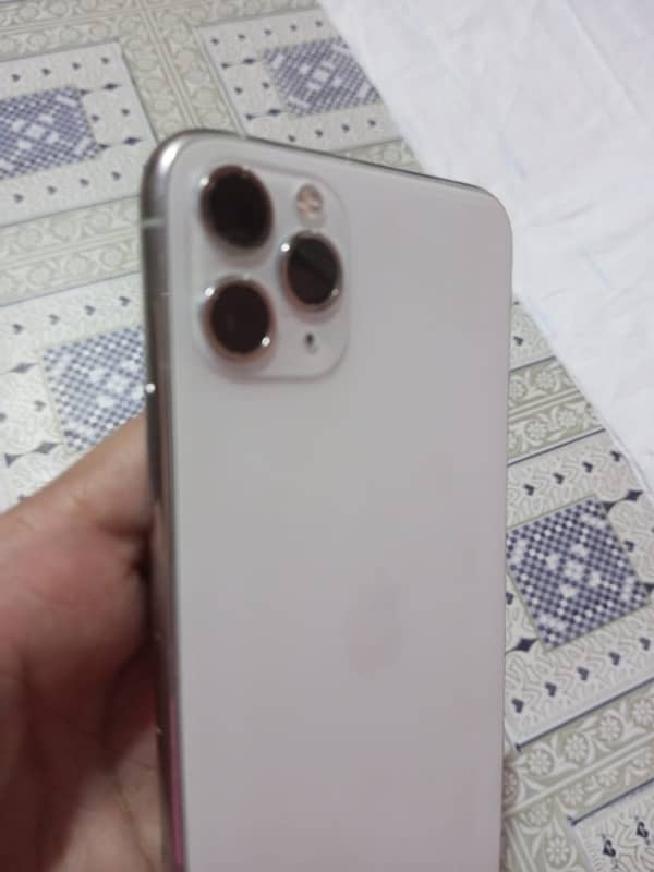 iphone 11 pro max 256gb not pta jv 4