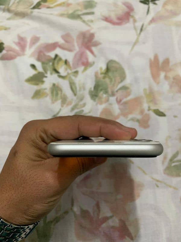 Iphone 11 128gb Jv 5