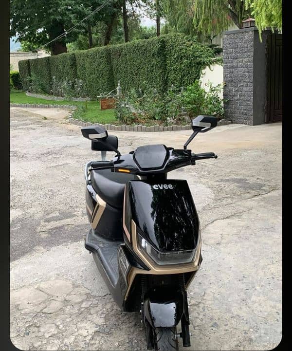 SCOOTER 4