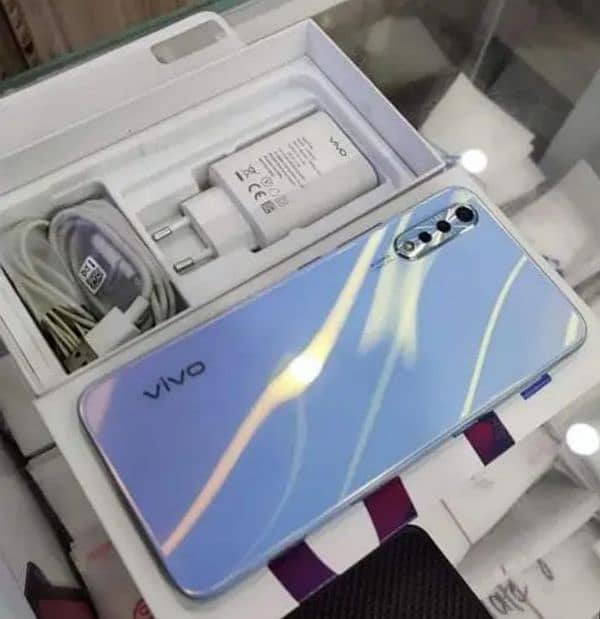 Vivo S1 available for sale in lush condition. . . 4