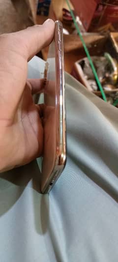 Aoa My Mobile Xs max Golden clor 256 GB Pta Provie 2 sim open