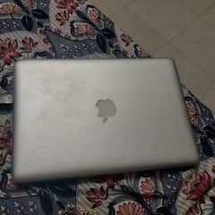 Apple mac book pro 2012.