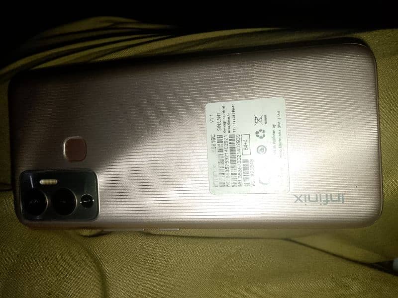 Infinix hot 12 all ok janven mobile 4 64  urgent sale 10 by 10 condtn 4