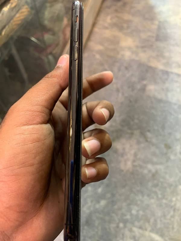 iPhone XS Max 03224347504 WhatsApp number 0