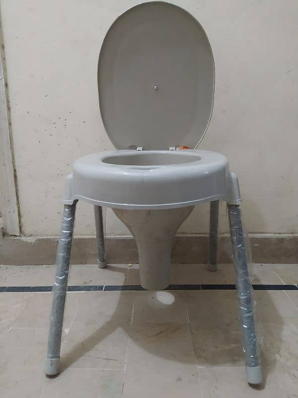 Commode chair / PVC commode chair / portable commode 0