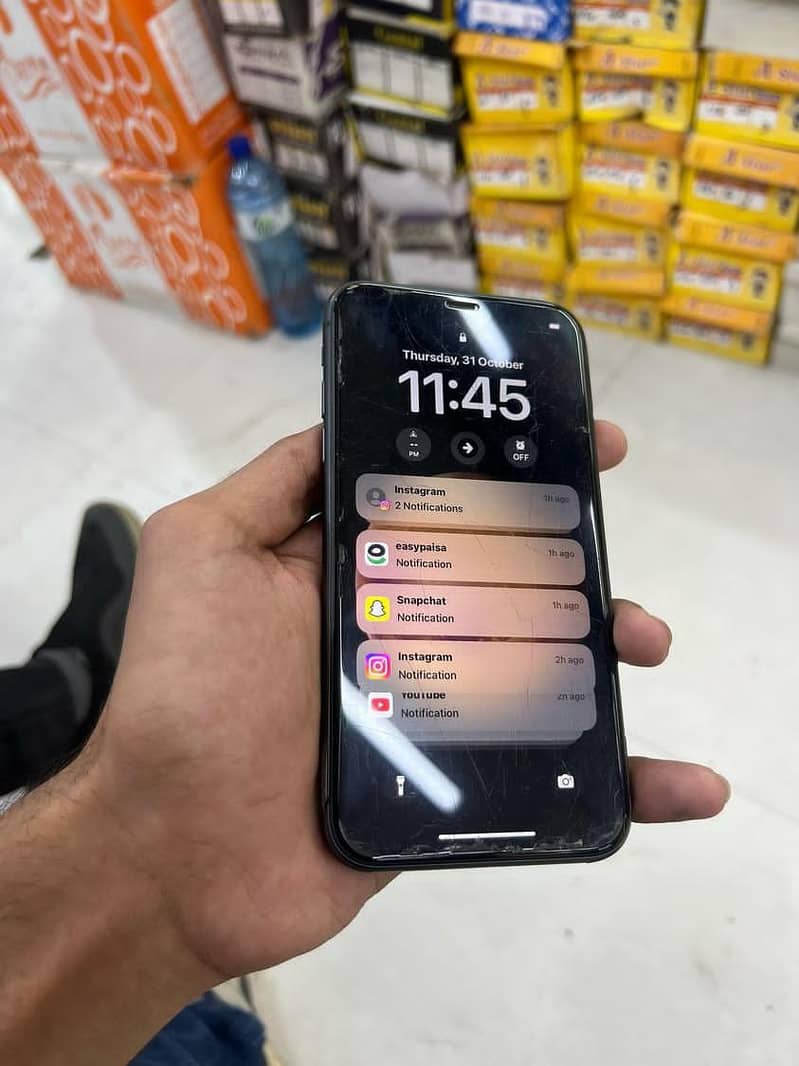 iphone 11 64gb pta approved set and daba 1