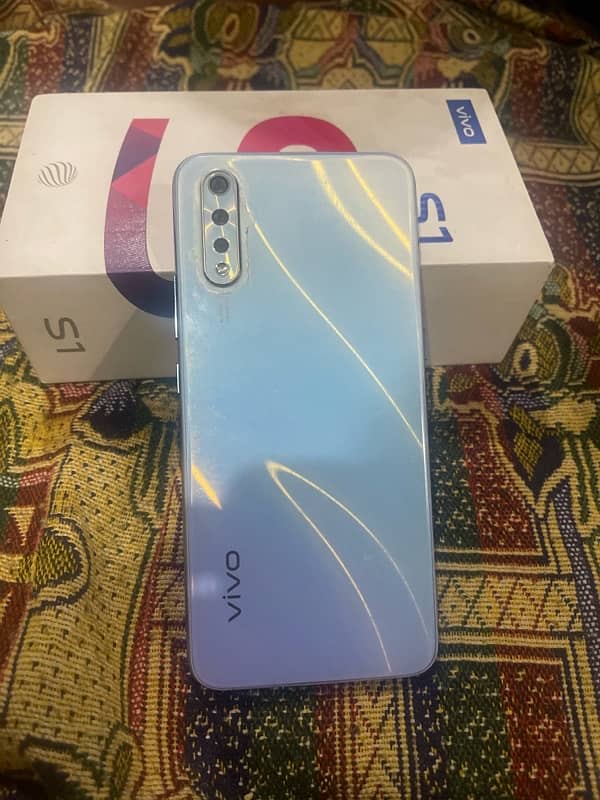 Vivo S1 0