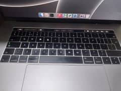 Macbook pro i7 2017