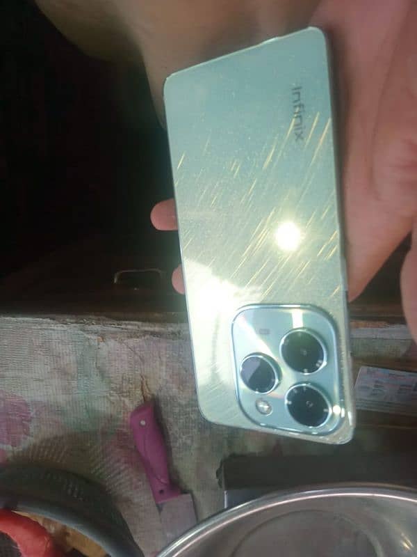 Infinix hot 40pro 1