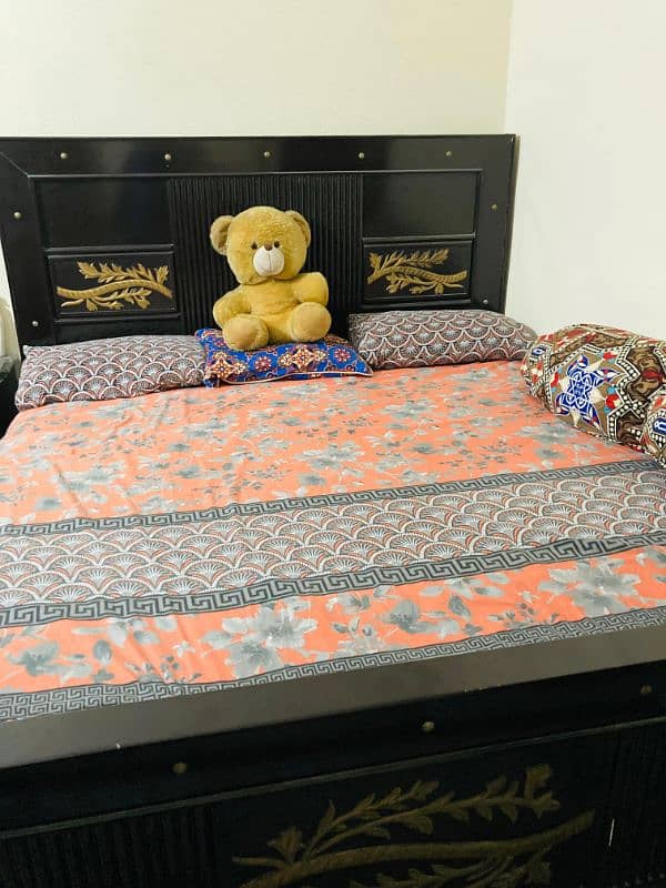 New style wooden king bed 3