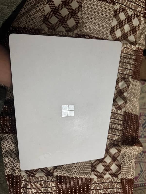 Surface laptop 6