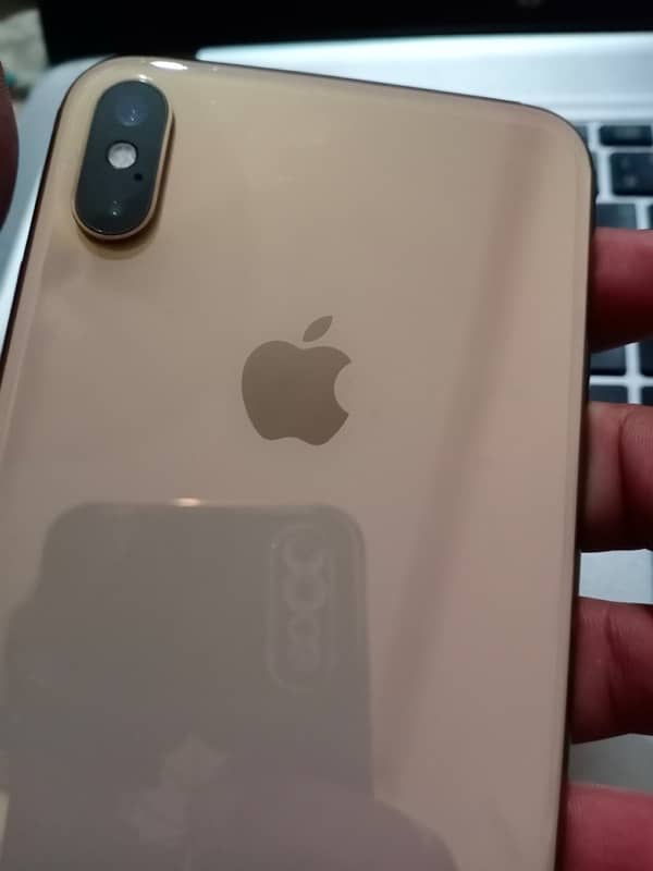 IPhone Xs Max Gold 64GB Dual PTA Approved: 5