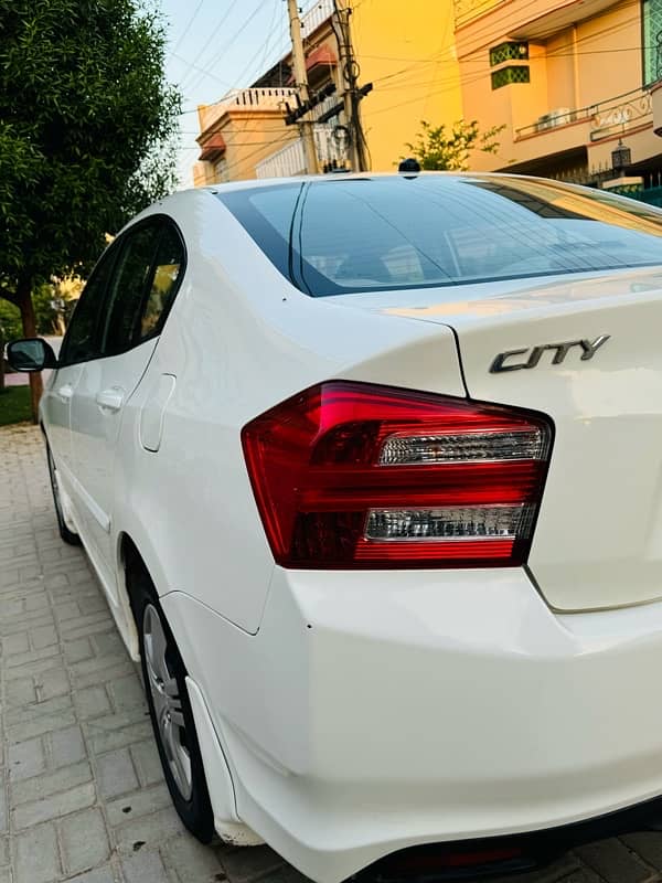 Honda City IVTEC 2018 5