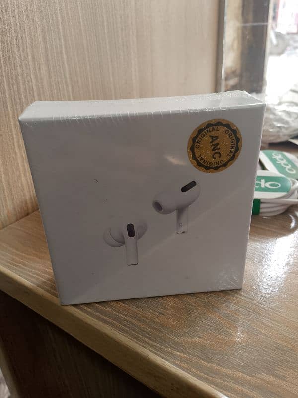 airpods pro 2nd generation 03124414645 0