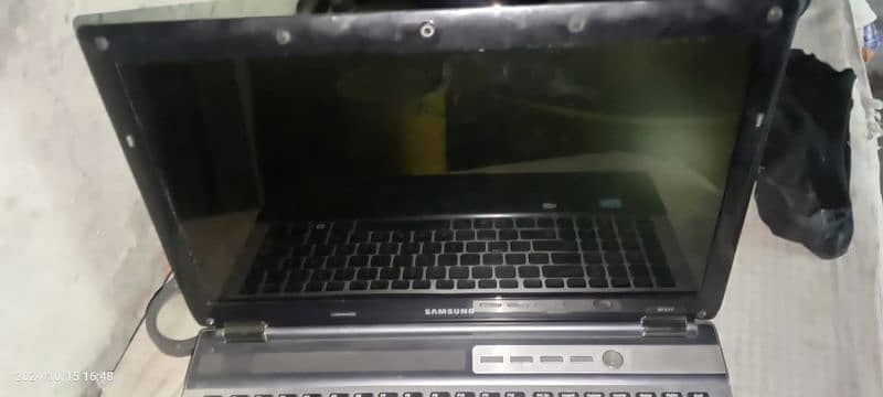 Gaming laptop 5