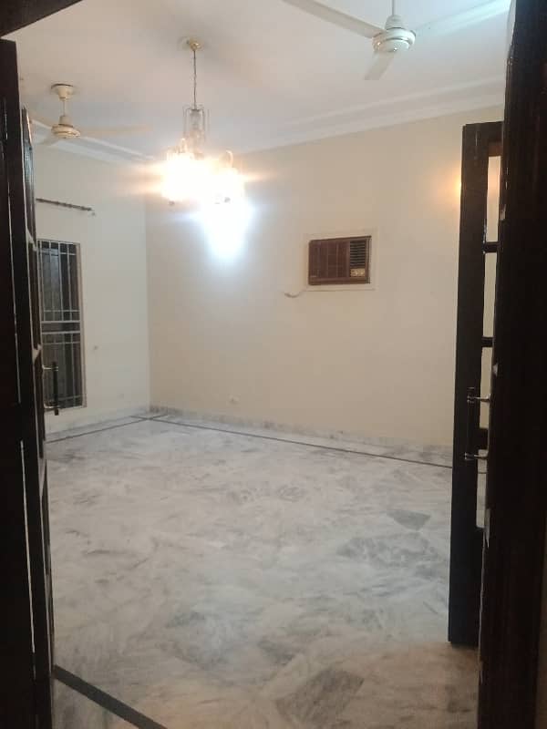 1 kanal 3 bed lower portion for rent in dha phase 2 near lums lahore 15