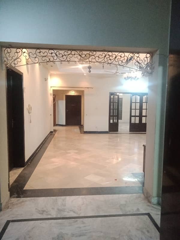 1 kanal 3 bed lower portion for rent in dha phase 2 near lums lahore 16