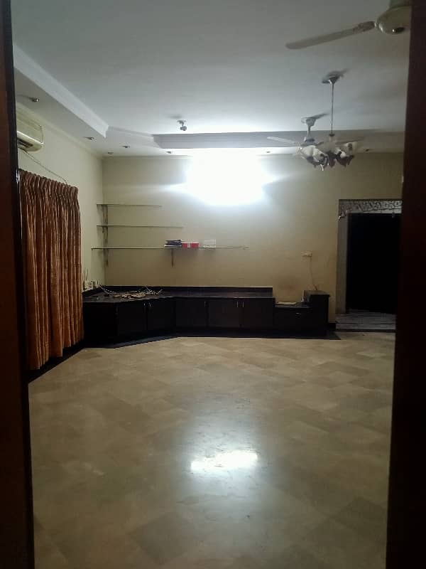 1 kanal 3 bed lower portion for rent in dha phase 2 near lums lahore 20