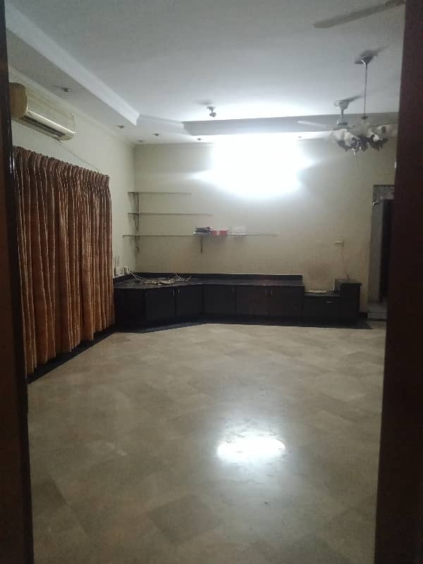 1 kanal 3 bed lower portion for rent in dha phase 2 near lums lahore 25