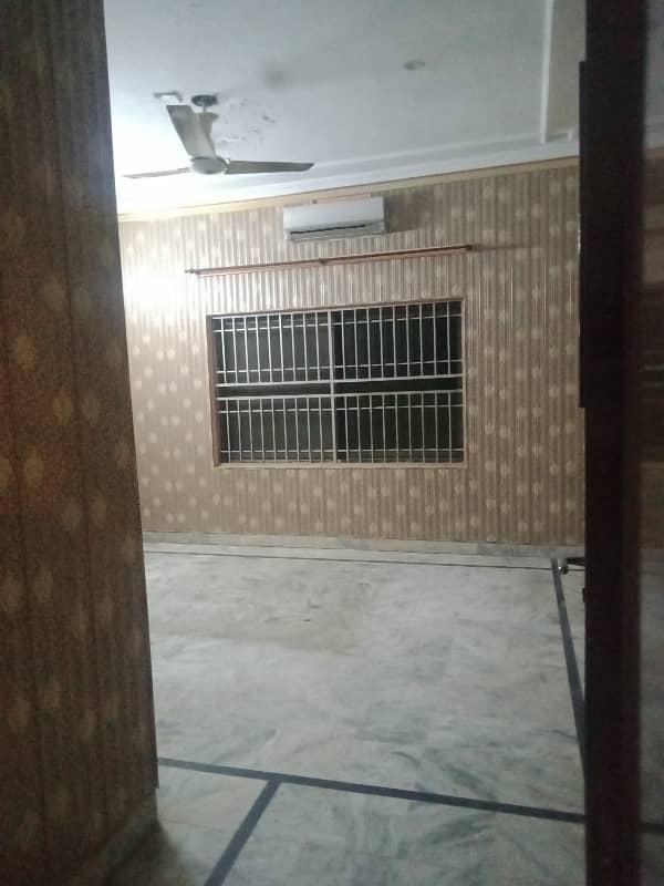 1 kanal 3 bed lower portion for rent in dha phase 2 near lums lahore 31