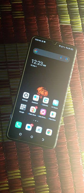 TECNO SPARK 10C. neat condition new only 4 months used 3