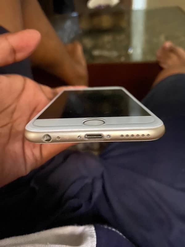 iPhone 6s 64 GB PTA 1