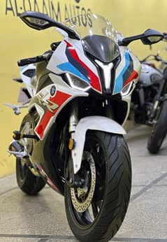 BMW S1000RR REPLIKA 400 CC DUAL CYLINDER INSTALLMENT PLAIN AVAILABLE