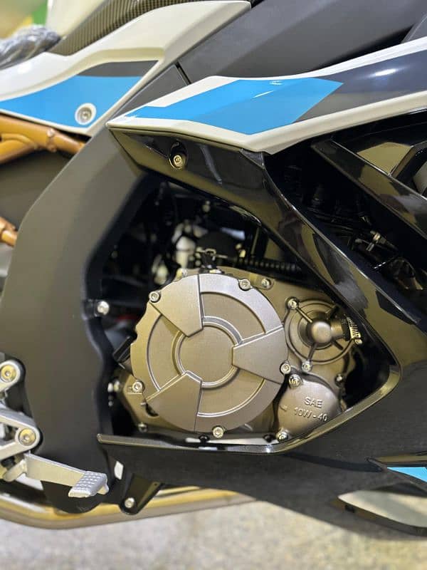 BMW S1000RR REPLIKA 400 CC DUAL CYLINDER INSTALLMENT PLAIN AVAILABLE 7