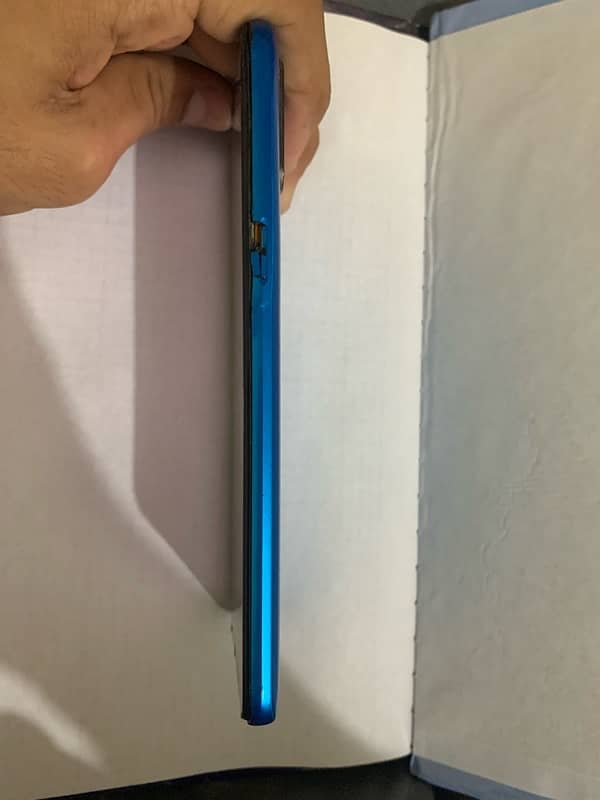 Realme C3 3/32 8/10 Condition 4