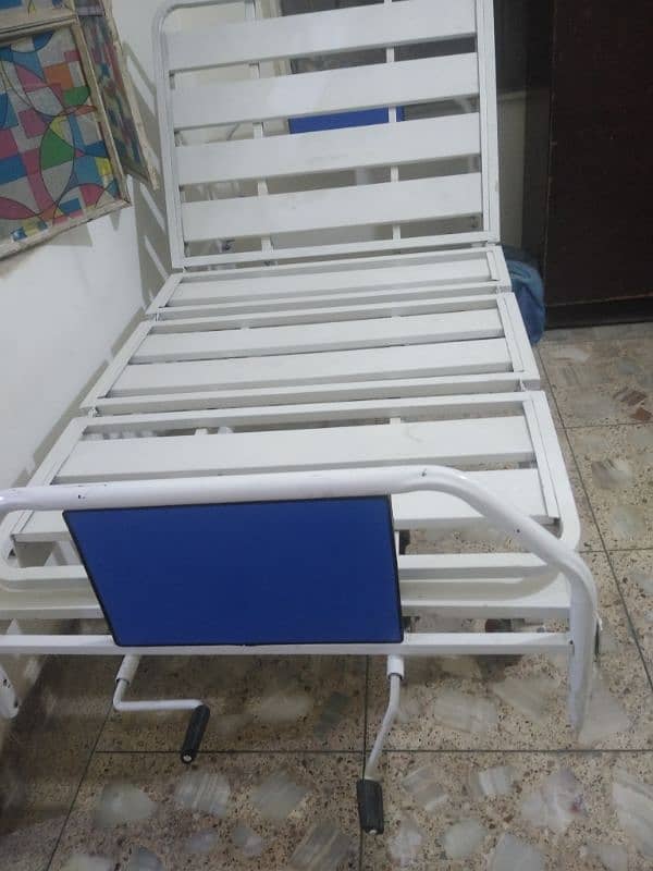 Double folding Hospital patient bed for sale. 7