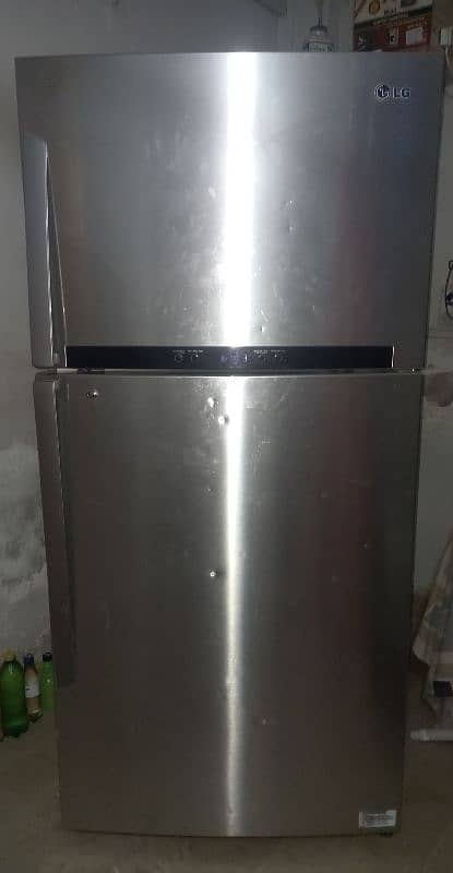 LG Full Size Refrigerator 2