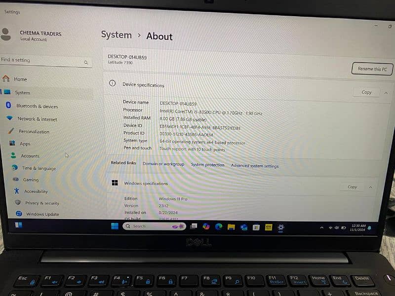 Dell 7390 latitude i5 8th generation brand new condition 10 by 10 3