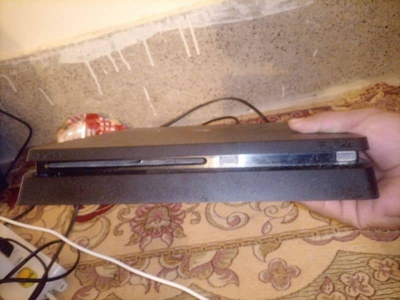 ps4 slim 0