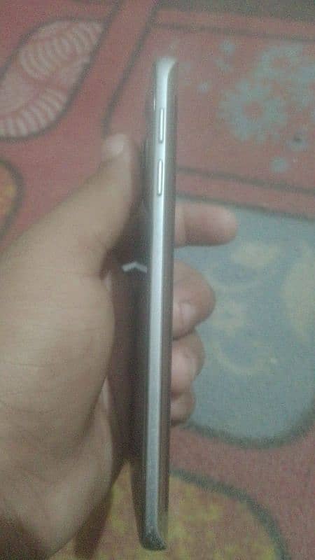 samsaung s6 edge 4