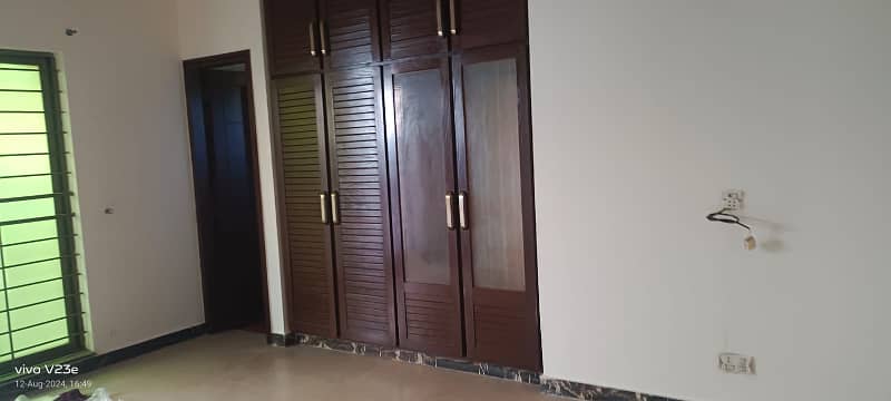 1 Kanal Upper Portion 3bed Tv Lounge Tile Flooring Available For Rent In DHA Phase 5 14