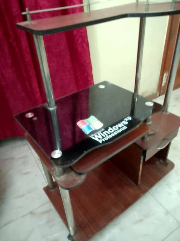 Computer trolly for sell 3