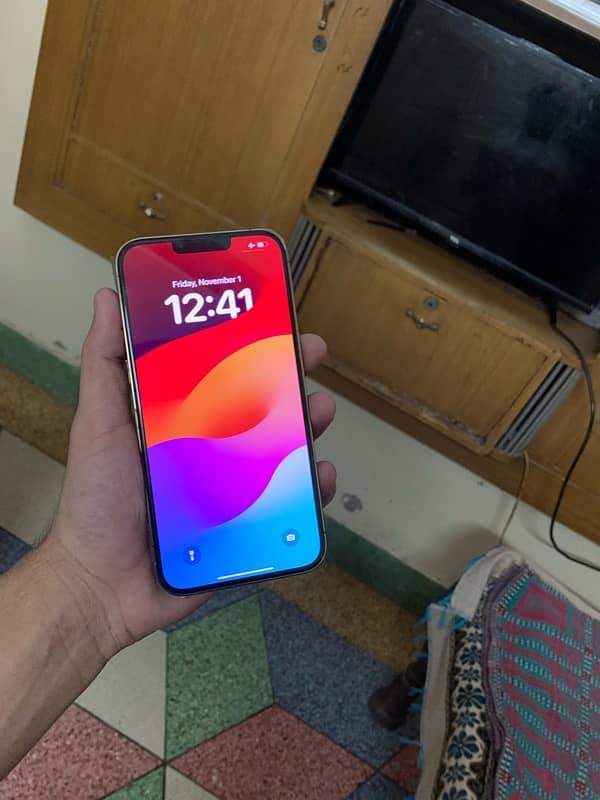 I phone 13 pro max 128gh non pta 2